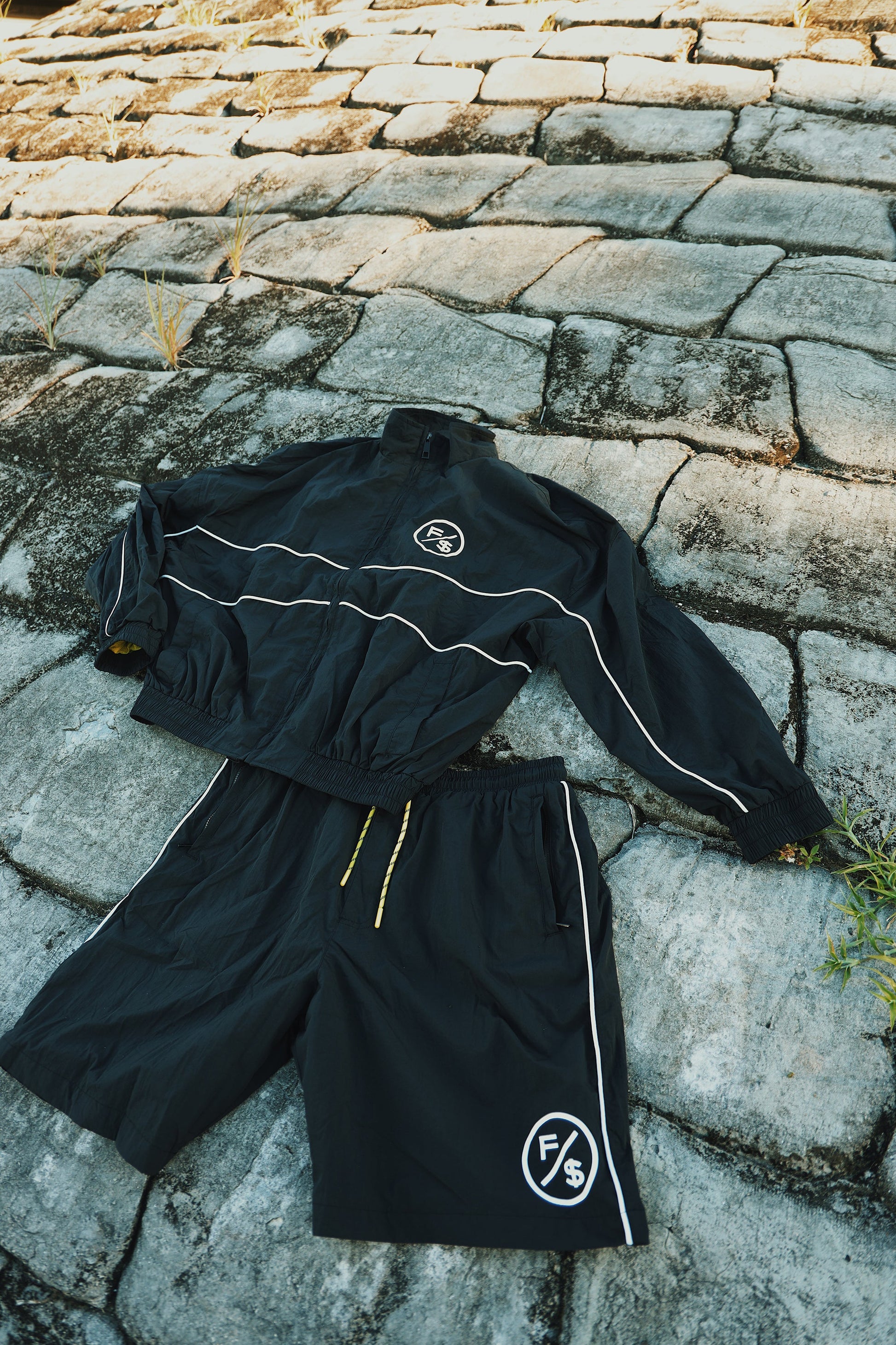 MOTION Nylon Jacket (Black) - RTS Collaborative